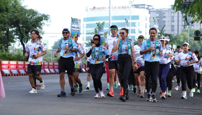 1.400 Peserta Meriahkan DPRD Jateng Fun Run di Semarang