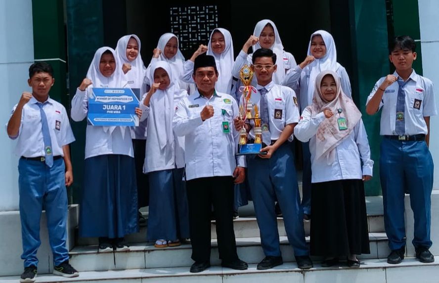Siswa MAN 1 Kota Semarang Borong Juara PMR dan Medali Pencak Silat Nasional