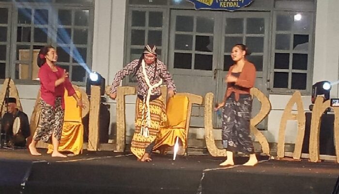 Menguatkan Karakter Generasi Muda lewat Akar Budaya Lokal