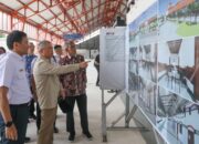 Menhub Tinjau Lokasi Rel Terdampak Banjir dan Rencana Lokasi Dry Port 