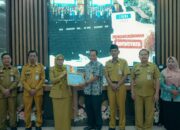 Lima Sekolah di Demak Terima Penghargaan Adhiwiyata