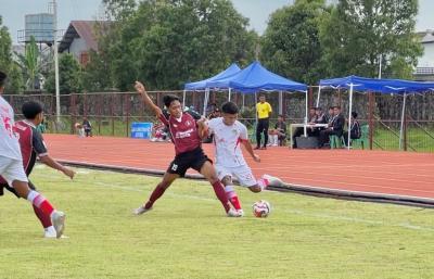 Persatuan Sepak Bola Batang (Persibat) Batang membuka kiprahnya di Liga 4 Jawa Tengah musim ini dengan hasil positif. Bertandang ke Stadion Sarwo Edhi Wibowo, Purworejo, Laskar Alas Roban berhasil menundukkan tuan rumah ISP Purworejo dengan skor 2-1 pada laga perdana Grup G.