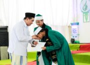 Wagub Jateng Serahkan Bisarah 22 Penghafal Quran 