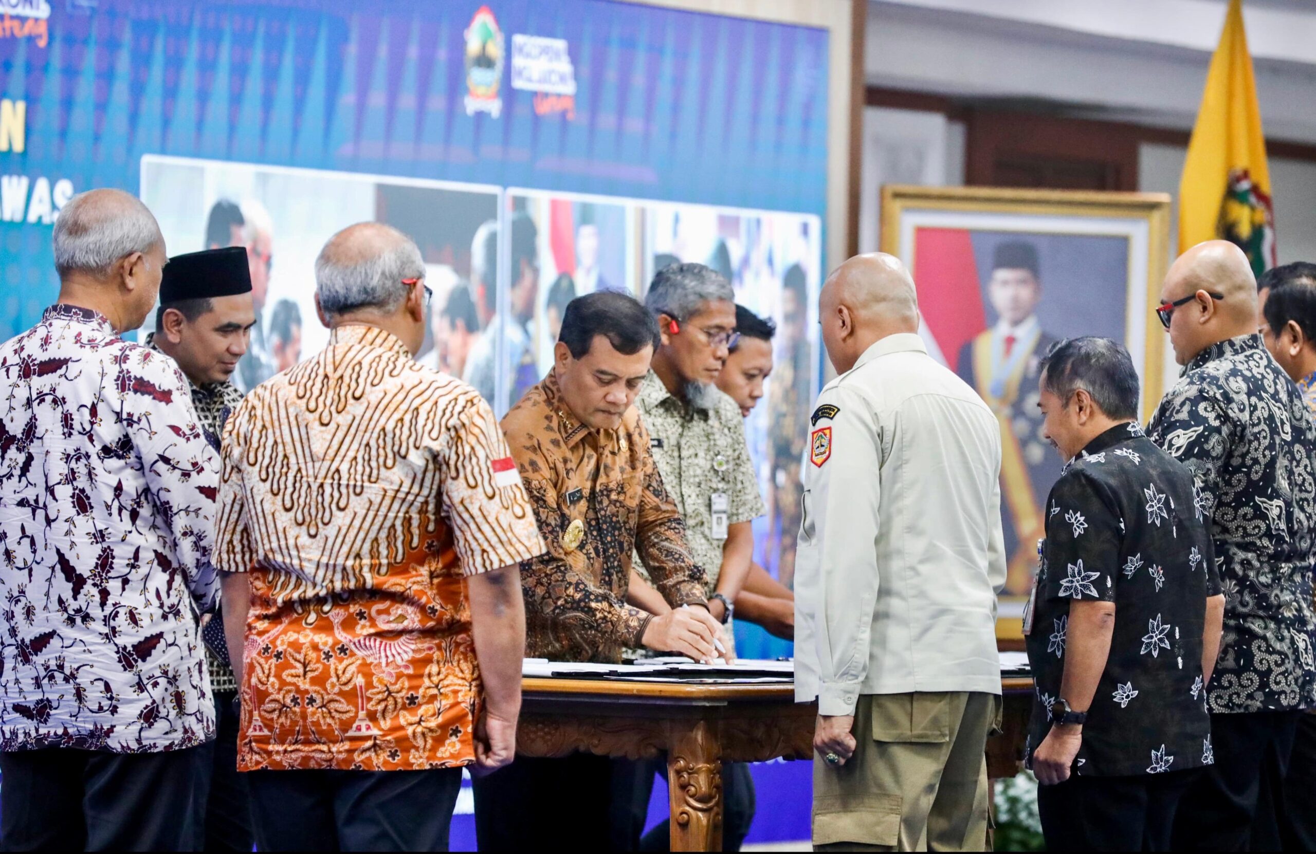 Ahmad Luthfi saat pelantikan dan pengambilan sumpah/janji jabatan ASN di Gedung Gradhika Bhakti Praja, Semarang, Kamis, 15 Januari 2026.
