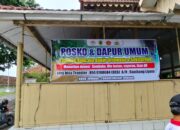 Polsek Juwana Dirikan Dapur Umum Untuk Warga Korban Banjir