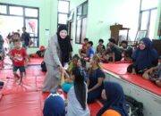 Bunda PAUD Jateng Berikan “Trauma Healing” bagi Anak-Anak Korban Banjir Pekalongan