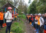 Sekda Jateng Kawal Langsung Pencarian Pendaki Hilang di Bukit Mongkrang Karanganyar