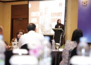 Rumah Bersama Ekspor Jawa Tengah atau Central Java Trade and Export Center (CJTEC) resmi diluncurkan, di Grand Candi Hotel Semarang, Jumat (30/1/2026). Peluncuran dilakukan oleh Ketua Dewan Kerajinan Nasional Daerah (Dekranasda) Jateng Nawal Arafah Yasin, Direktur Kadin Indonesia Trading House (ITH) Esther Mandagi, Ketua Kadin Jateng Harry Nuryanto, serta Koordinator CJTEC Syahnaz Nadya.