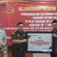 PT PLN (Persero) UP3 Pekalongan mengembalikan kelebihan pembayaran tagihan listrik sebesar Rp7.305.325.191,00 atau setara 4.441.914 kWh kepada Pemerintah Kabupaten Batang. Pengembalian tersebut difasilitasi oleh Kejaksaan Negeri (Kejari) Batang dan dilaksanakan di Aula Kejari Batang, Kabupaten Batang, Kamis (5/2/2026).
