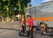 Momen Unik CFD Simpang Lima, Pengunjung Antusias Coba Segway Patroli Polisi
