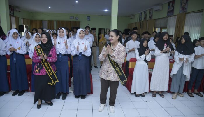 Di Bawah Kepemimpinan Agustina-Iswar, Akses Pendidikan Terbuka Lebar dan Ijazah Tertahan Akhirnya Kembali ke Pemiliknya