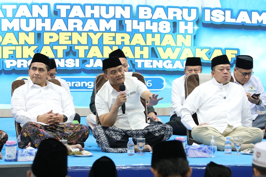 Ulama dan santri bersama Pemprov Jateng gelar doa istigasah sambut Tahun Baru Islam 1448 H (foto: Pemprov Jateng)