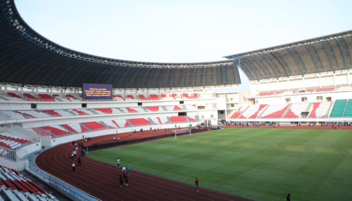 Warga Bisa Lari di Stadion Jatidiri Semarang Setiap Hari