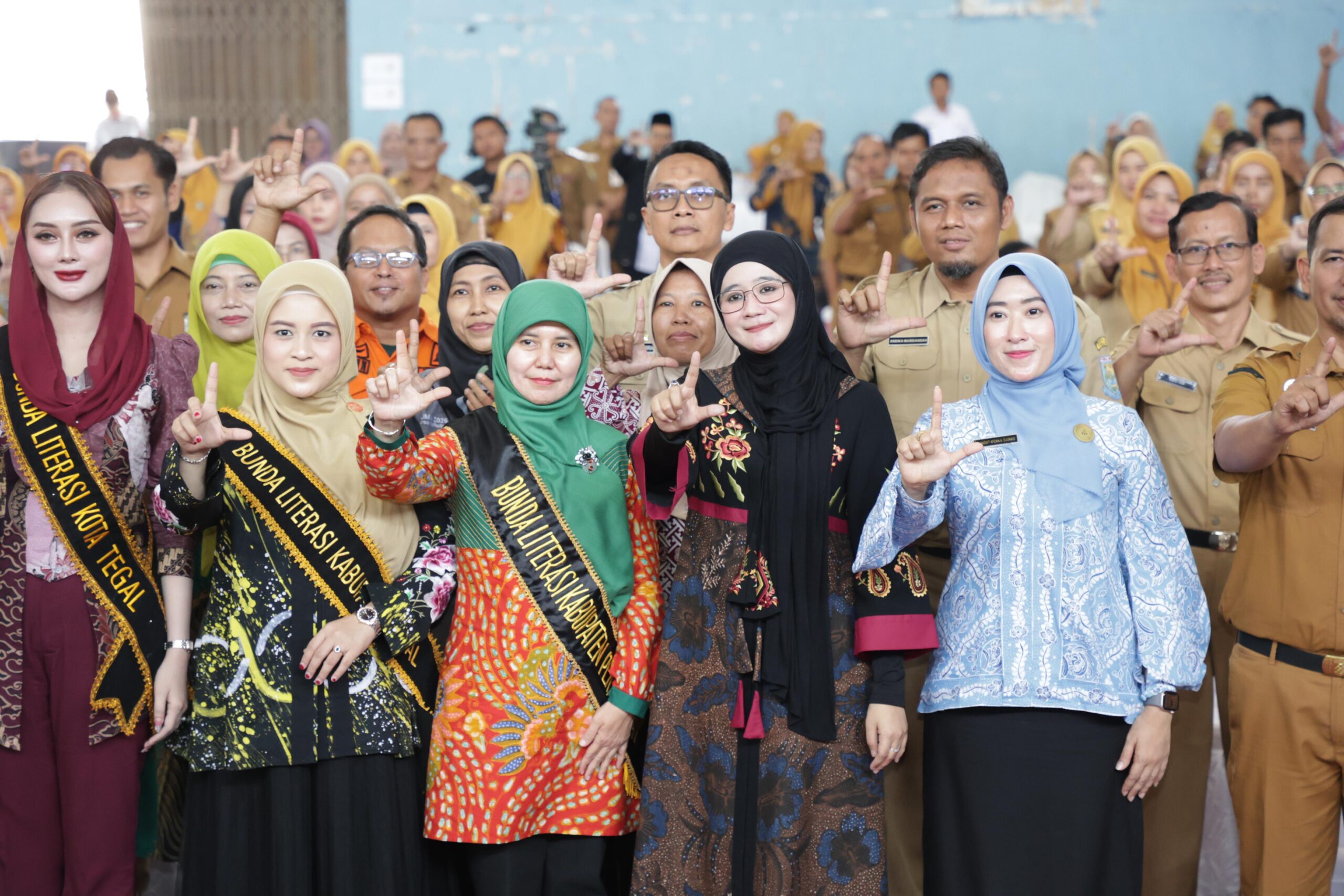 Bunda Literasi Jateng Nawal Arafah Yasin menghadiri kegiatan penguatan literasi digital di GOR Jetayu, Pekalongan, Senin 8 Juni 2026 (foto: Pemprov Jateng)