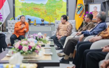 Gubernur Jateng Ahmad Luthfi menerima dukungan Apindo terkait investasi (foto: Pemprov Jateng)