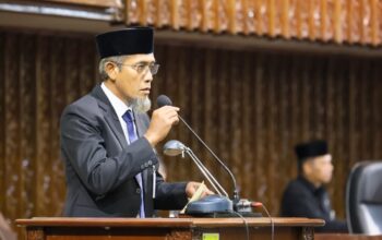 Pemprov Jateng Dukung Gerakan Ayah Ambil Rapor dan Antar Anak