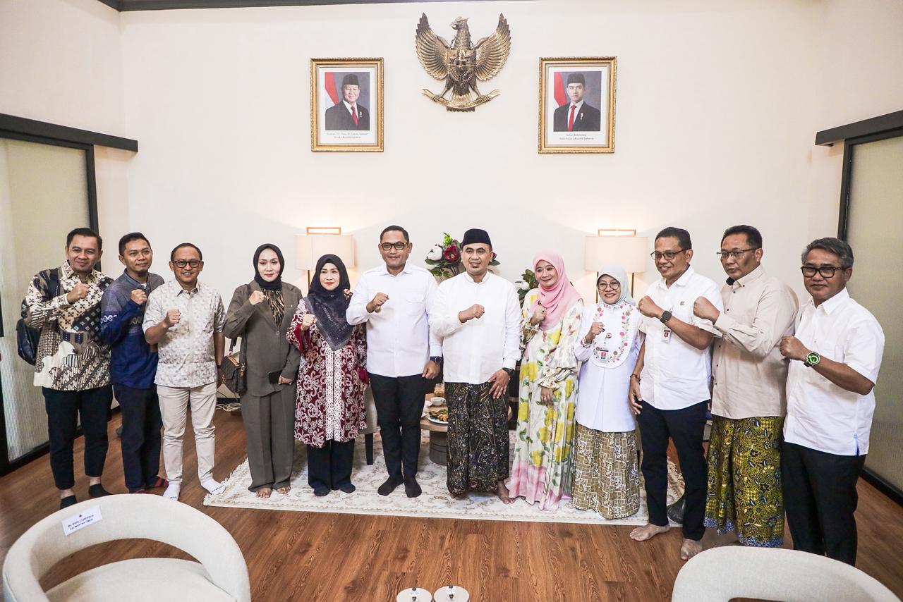 Wagub Jateng Taj Yasin Maimoen menerima kunjungan Wagub Kaltim Seno Aji, Jumat 19 Juni 2026 (foto: Pemprov Jateng)