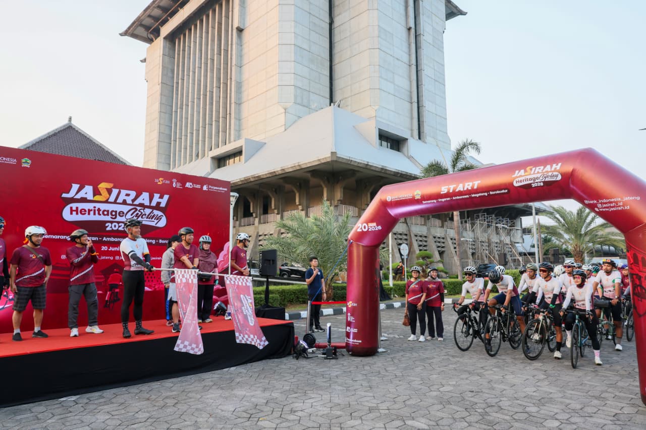 Peserta Jasirah Heritage Cycling 2026 dilepas dari KPw BI Jateng 20 Juni 2026 (foto: Pemprov Jateng)