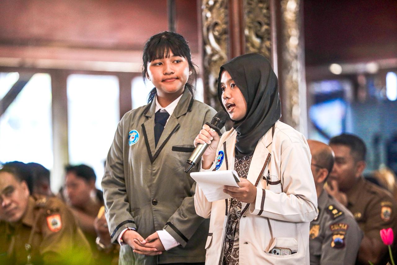 Forum Anak Kota Tegal Bahari menyampaikan aspirasi dalam Rembug Pembangunan Jateng (foto: Pemprov Jateng)