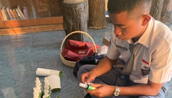 Market Juara, Terobosan SMK Negeri Jateng Latih Siswa Berwirausaha