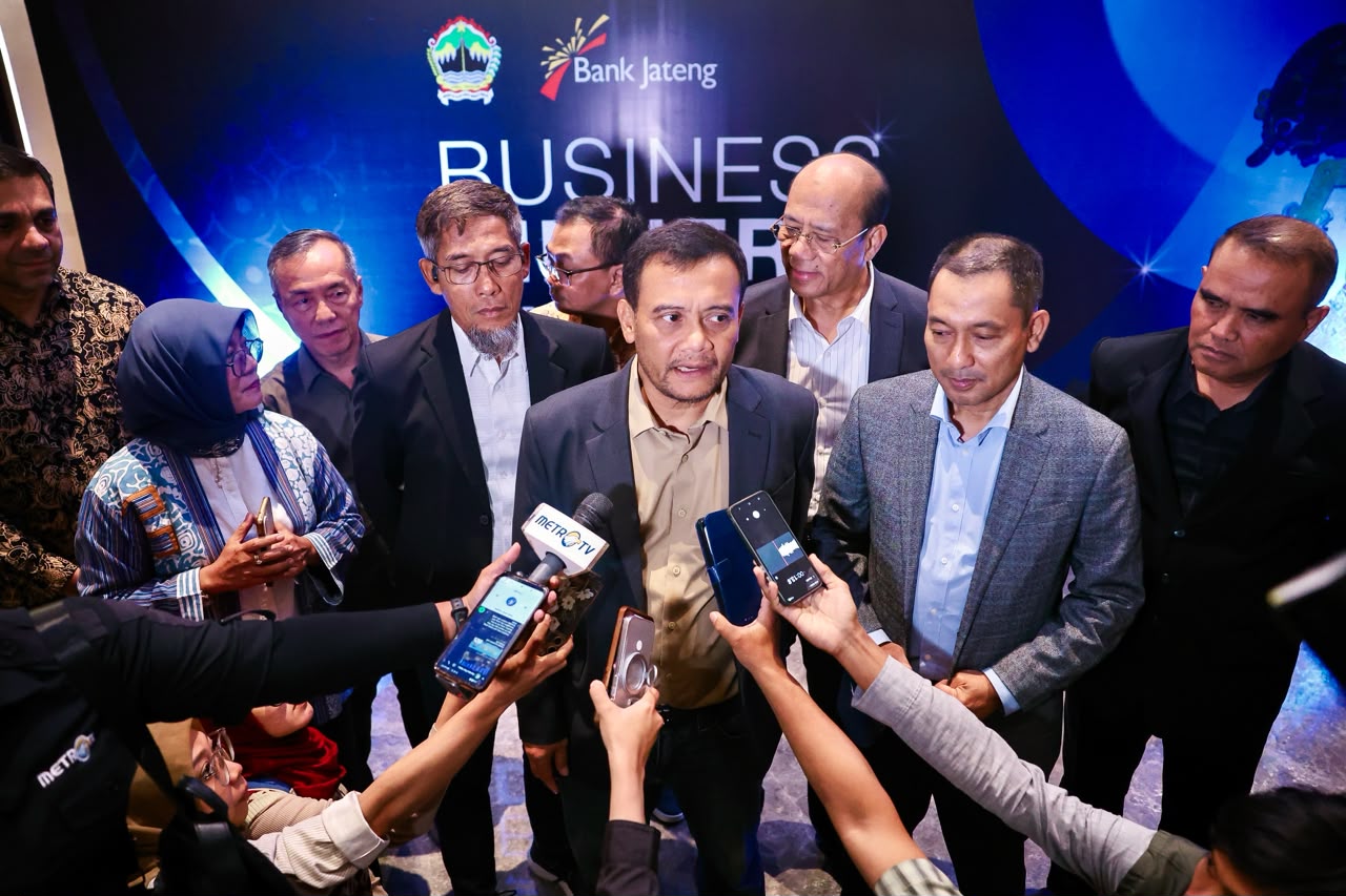 Gubernur Jateng Ahmad Luthfi saat Business Dinner bersama investor di Hotel Padma SemaranG, 30 Juni 2026 (foto: Pemprov Jateng)