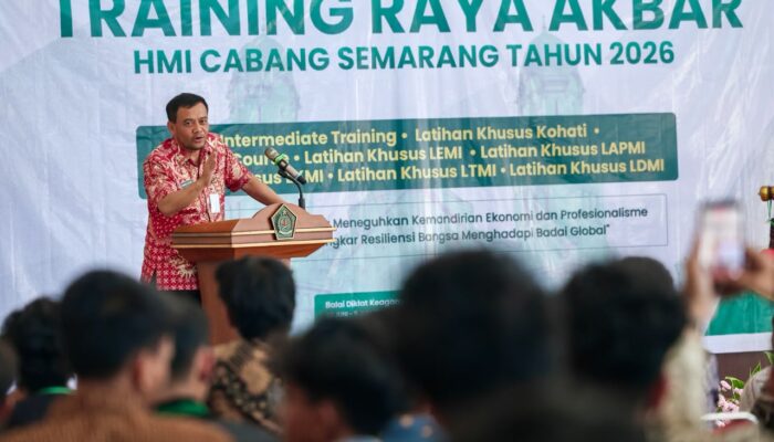 Buka Training Raya HMI, Gubernur Ahmad Luthfi Minta Mahasiswa Sampaikan Kritik Sesuai Koridor Hukum