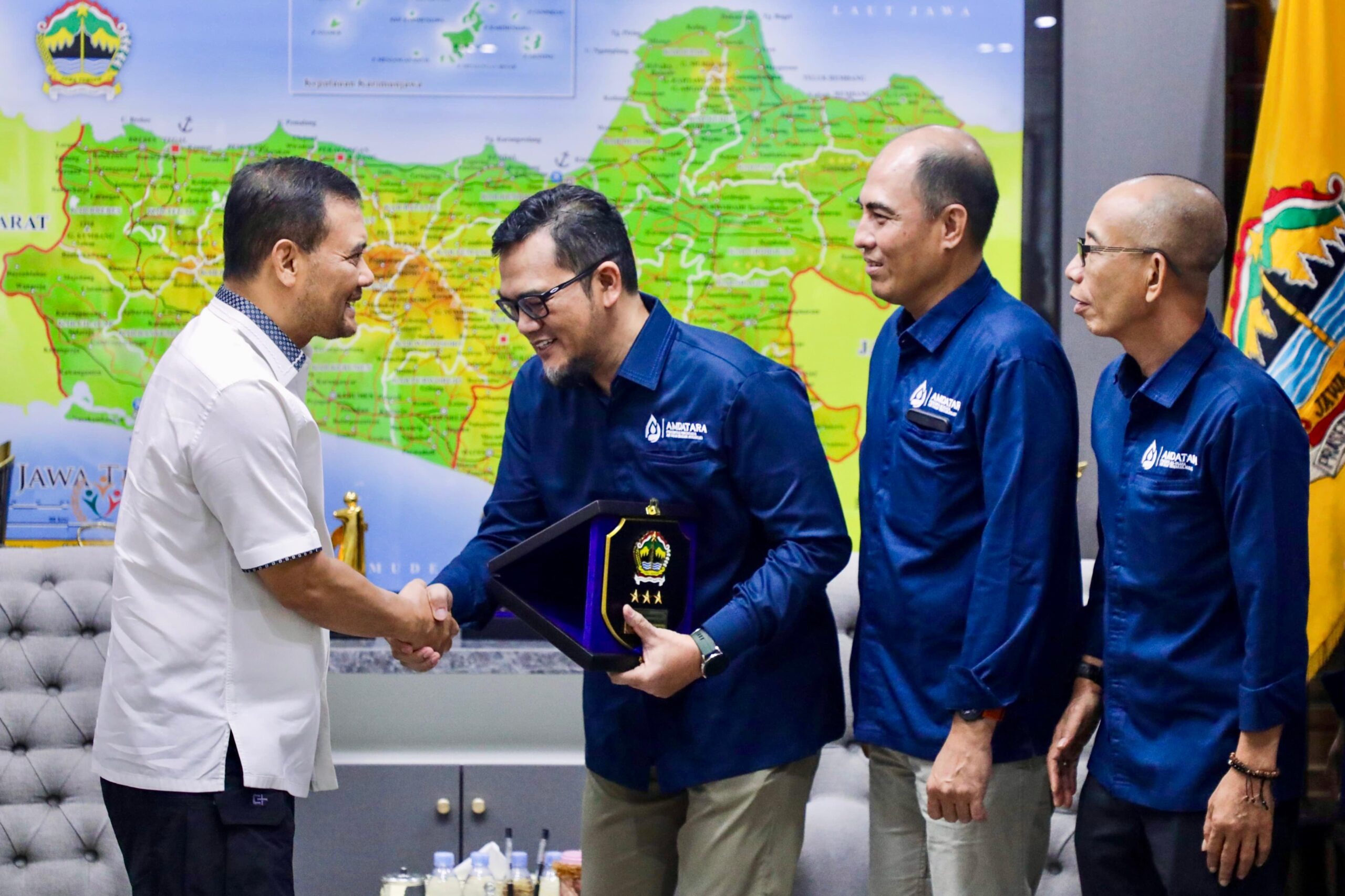 Gubernur Jateng Ahmad Luthfi saat menerima audiensi pengurus Amdatara Jateng-DIY di Kantor Gubernur Jawa Tengah, 1 Juli 2026 (foto: Pemprov Jateng)