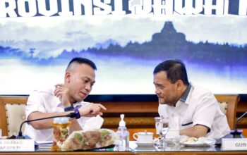 Gubernur Jawa Tengah Ahmad Luthfi saat menerima kunjungan kerja delegasi BKSAP DPR RI di Kantor Gubernur, 1 Juli 2026 (foto: Pemprov Jateng)
