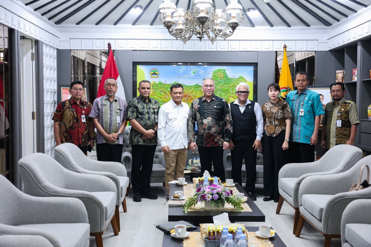 Delegasi IOA Global menjajaki kerja sama investasi dan pendidikan di Jawa Tengah (foto: Pemprov Jateng)