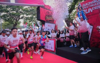 Ribuan pelari melintasi rute ikonik Sukoharjo dalam kategori 5K dan 10K pada Minggu 19 Juli 2026 (foto: Pemprov Jateng)