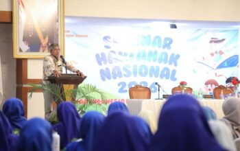 Sumarno dalam acara Seminar Hari Anak Nasional di Semarang dorong peningkatan mutu PAUD 25 Juli 2026 (foto: Pemprov Jateng)