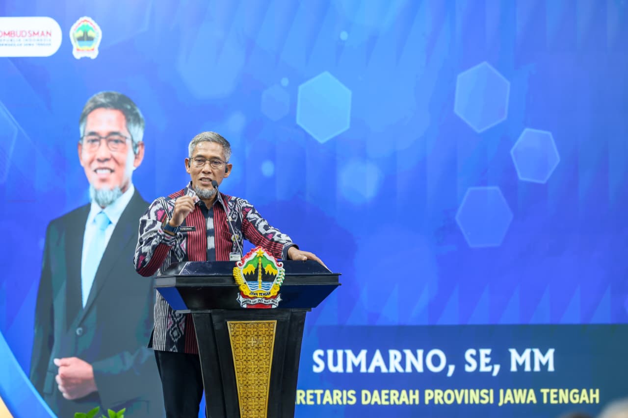Sekda Jateng Sumarno dalam Entry Meeting Penilaian Pelayanan Publik 2026 (foto: Pemprov Jateng)