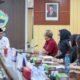 Wakil Gubernur Jawa Tengah Taj Yasin Maimoen saat menerima audiensi dari Ketua Enhaii Halal Tourism Center Sumariadi di Semarang (foto: Pemprov Jateng)