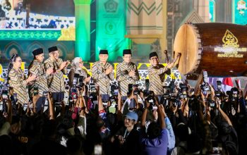 Gubernur Jawa Tengah Ahmad Luthfi bersama Menko PMK Pratikno dan Menag Nasaruddin Umar saat pembukaan MTQ Nasional XXXI di Lapangan Simpang Lima Semarang (foto: Pemprov Jateng)