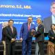 Sekda Provinsi Jawa Tengah Sumarno (tengah) menerima penghargaan predikat Sangat Memuaskan pada acara Graduation RPL JPT Utama/Madya 2026 di Kantor LAN, Jakarta, Selasa, 15 September 2026 (foto: Pemprov Jateng)