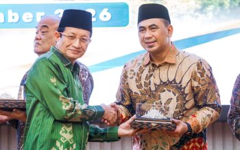 Wakil Gubernur Jawa Tengah Taj Yasin Maimoen bersama Menteri Agama Nasaruddin Umar (foto: Pemprov Jateng)