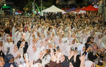 Ribuan kafilah MTQ Nasional XXXI di Masjid Agung Semarang (foto: Pemprov Jateng)