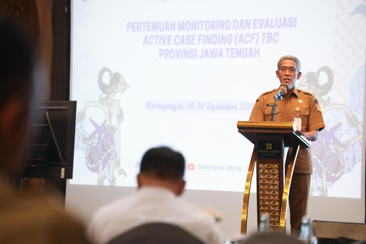 Sekretaris Daerah Jawa Tengah Sumarno membuka acara Monitoring dan Evaluasi Active Case Finding TBC di Anaya Azana Villa & Resort Tawangmangu, Karanganyar, Senin, 28 September 2026 (foto: Pemprov Jateng)
