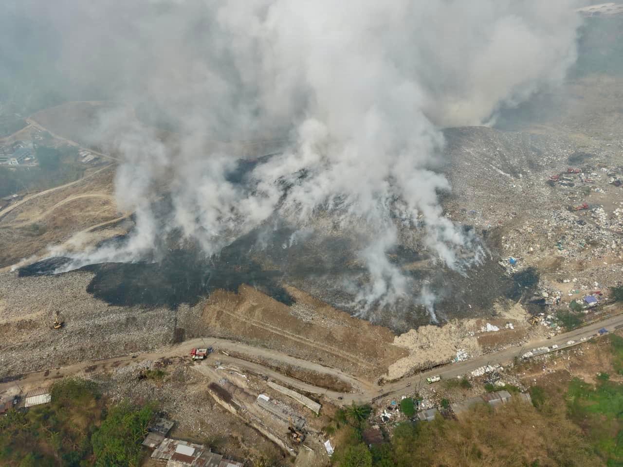 TPA Jatibarang Semarang terbakar (foto: Pemprov Jateng)