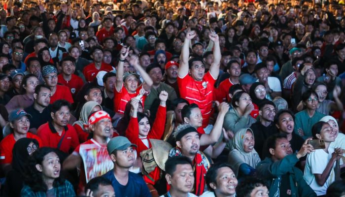 Indonesia Juara FIFA ASEAN Cup 2026, Lautan Manusia Padati Pesta Nobar di Kantor Gubernur Jateng