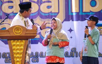 Aksi Lucu Dua Siswa SD di FTBI Jateng 2026, Keliru Hitung Bahasa Jawa Malah Dapat Hadiah Gus Yasin