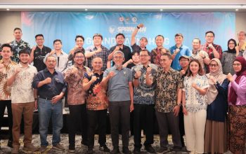 Sekda Jawa Tengah Sumarno bersama POGI Cabang Semarang saat peluncuran Grand Launching Sprin Run 2027 di Restoran Alam Indah, Kota Semarang, Selasa, 13 Oktober 2026 (foto: Pemprov Jateng)