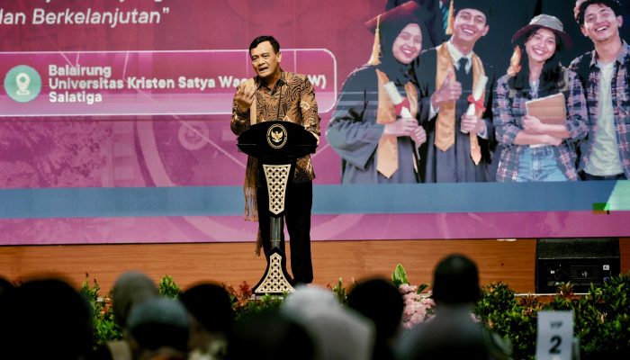 Gandeng 123 Kampus, Gubernur Luthfi Minta Mahasiswa dan Dosen Garap Program Kecamatan Berdaya