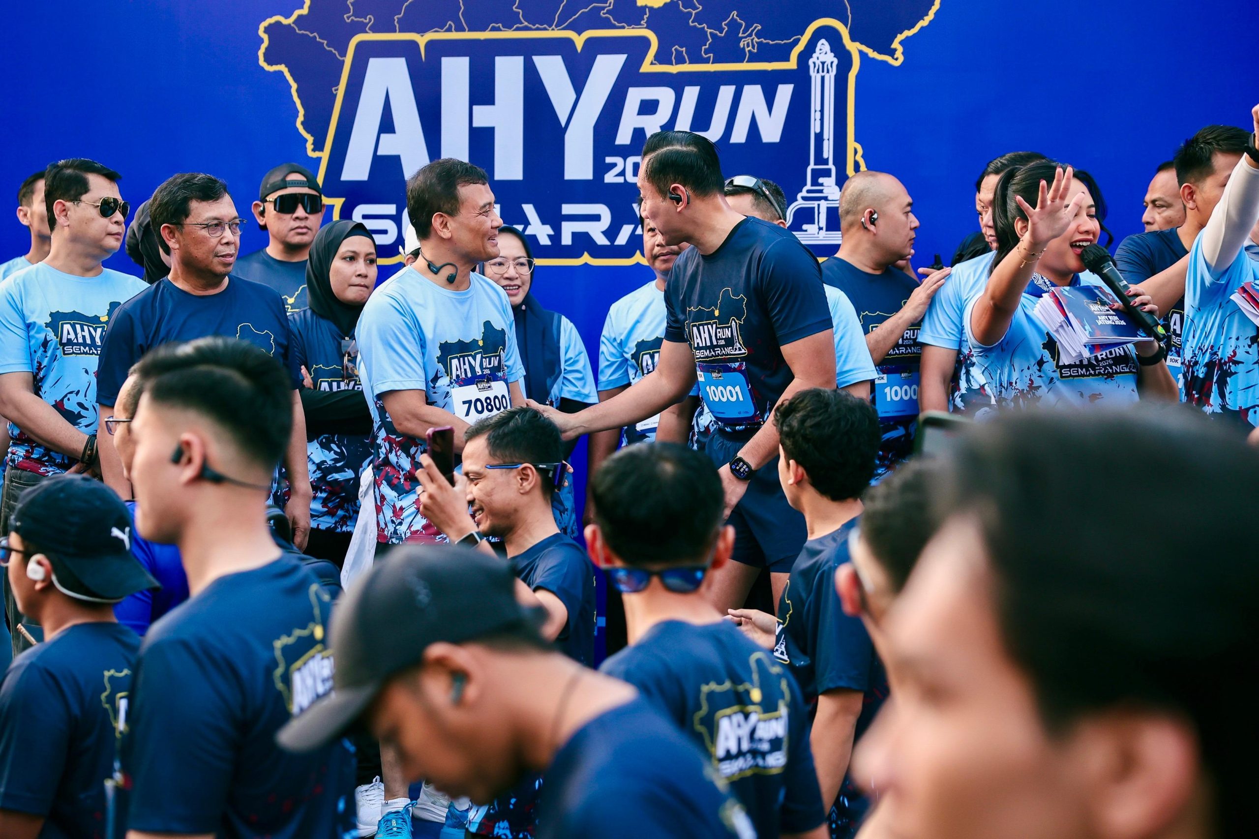 Menko IPK Agus Harimurti Yudhoyono bersama Gubernur Jawa Tengah Ahmad Luthfi dalam AHY Run 2026 di kawasan Simpang Lima, Semarang, Minggu, 18 Oktober 2026 (foto: Pemprov Jateng)