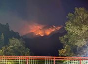 Karhutla Gunung Lawu Belum Padam Total, Heli BNPB Disiagakan untuk Water Bombing
