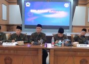 Iwan Leksono (paling kiri) saat memimpin Rakerda DHD BPK 45 Jateng.